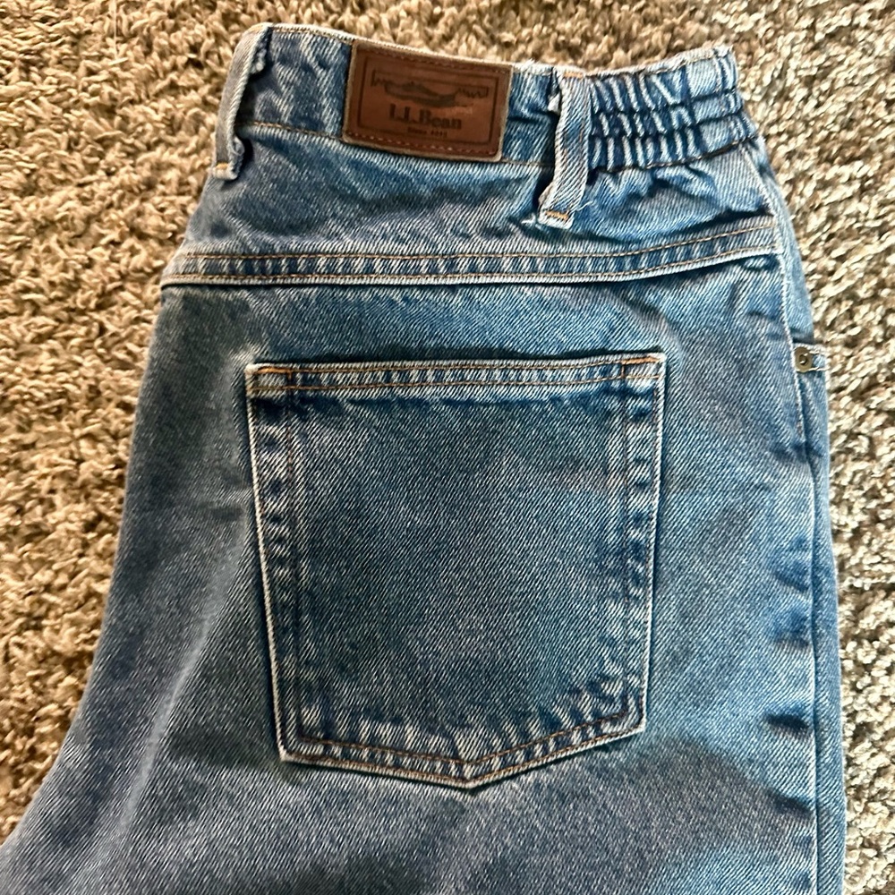 L.L. Bean Blue Relaxed Jeans Classic Comfort